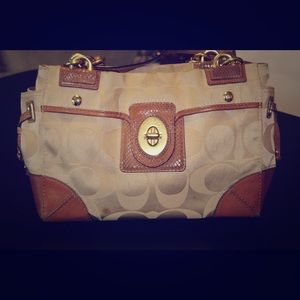 COACH Brown Signature Sateen Peyton
